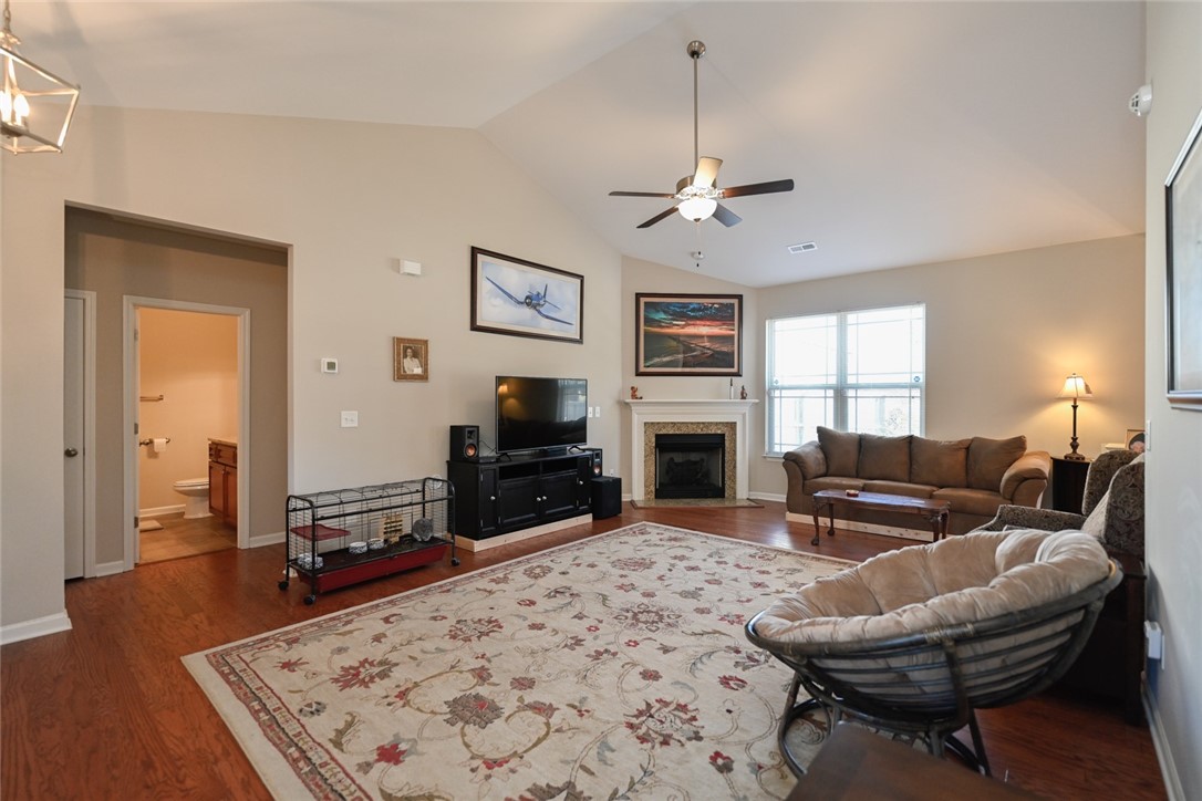 124 Malibu Road Liberty, SC 29657 - Photo 6 of 26 Gallery Image 6