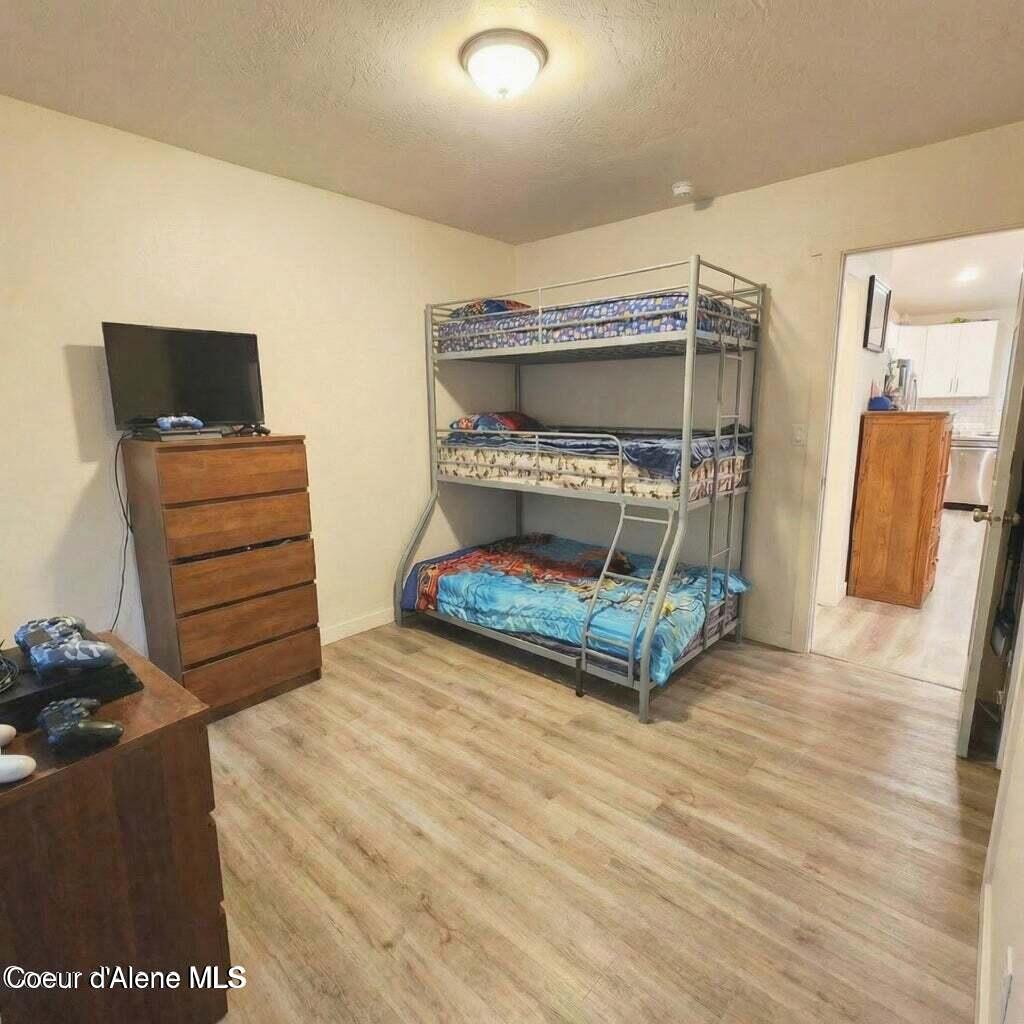 389 Hardy Loop Bonners Ferry, ID 83805 - Photo 9 of 15 20260203015605652896000000-o