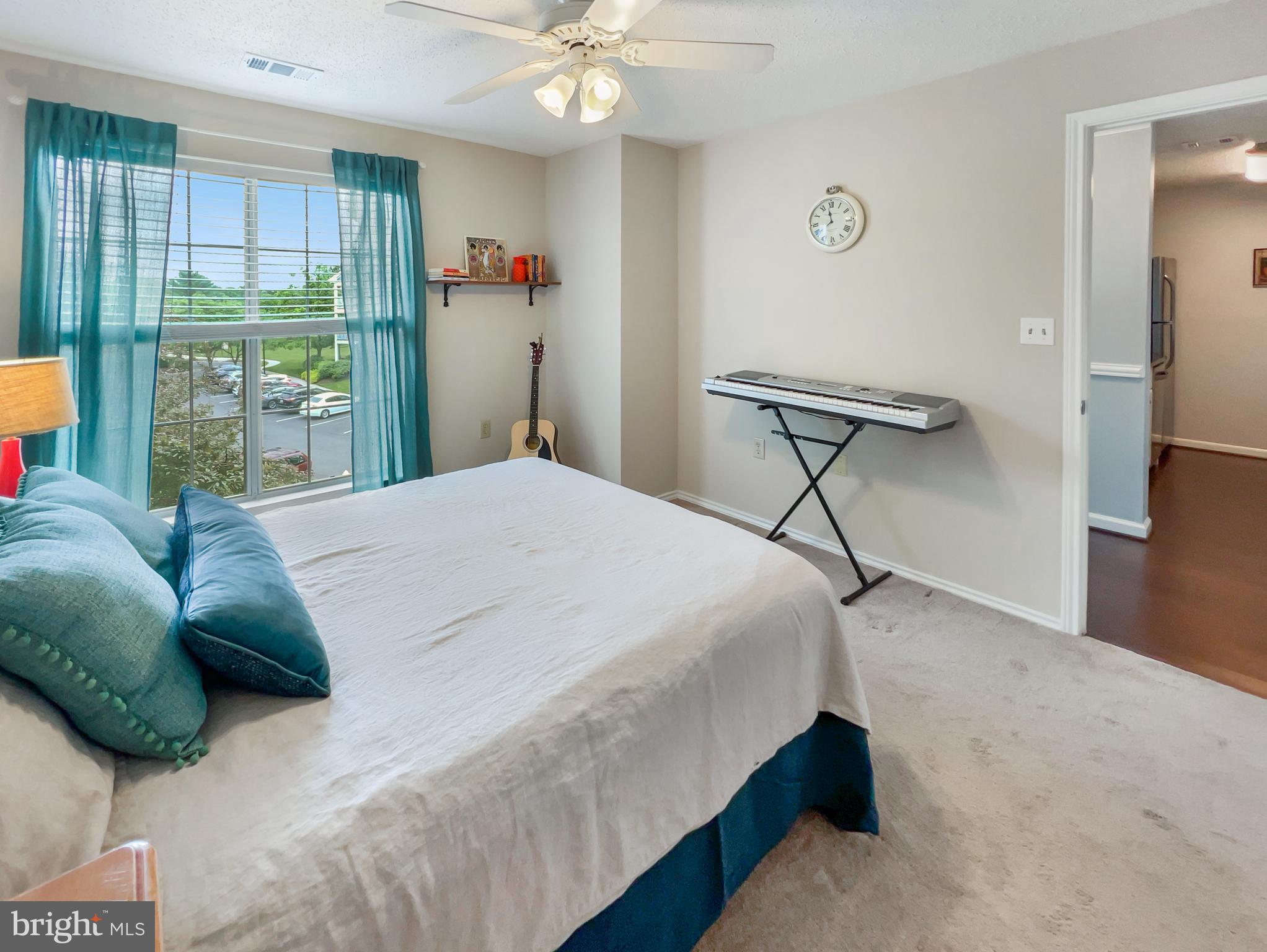 20985 Timber Ridge Terrace, Unit 302 Ashburn, VA 20147 - Photo 14 of 23 Bright and sunny!