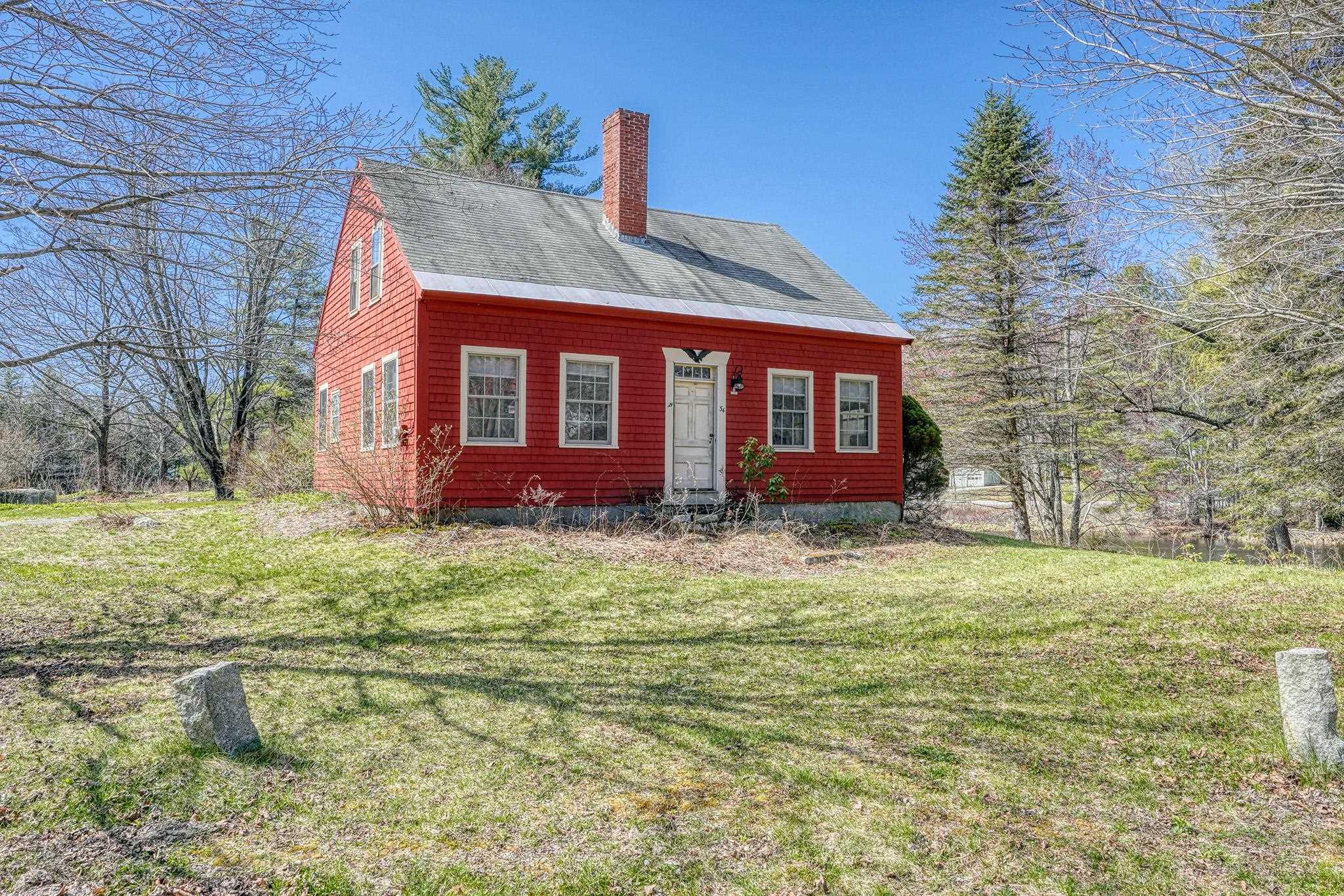 34 Old Antrim Road Stoddard, NH 03464 - Photo 2 of 23
