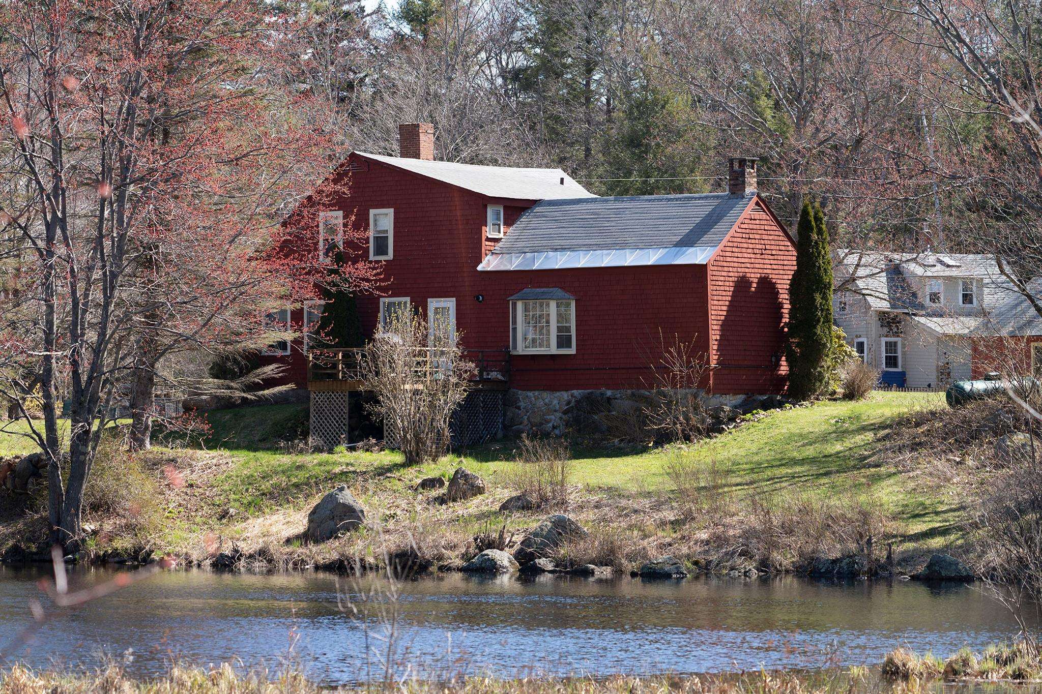 34 Old Antrim Road Stoddard, NH 03464 - Photo 4 of 23
