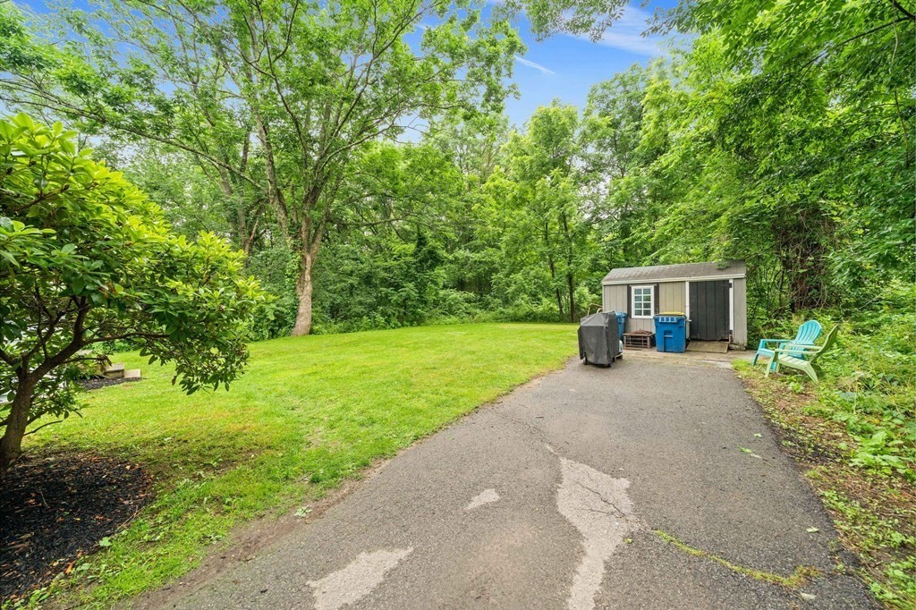 245 R Laurel Street East Bridgewater, MA 02333 - Photo 17 of 22