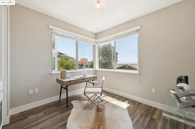 $1,295,000 | 6757 Skyview Drive, Oakland, CA 94605