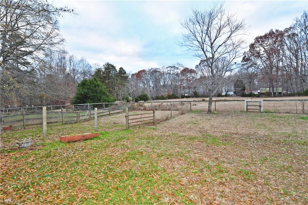 1960 Tucker Road Clemmons, NC 27012 - Photo 22 of 25