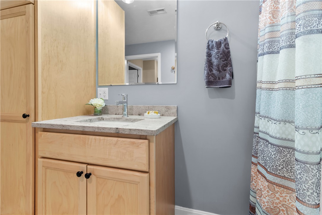 500 Mendon Road, Unit 323 Cumberland, RI 02864 - Photo 24 of 38