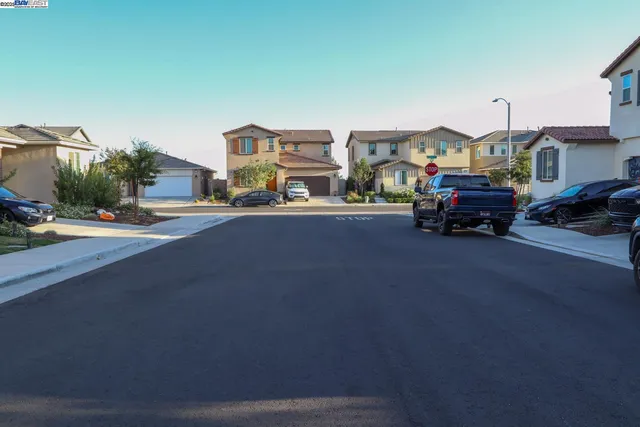 a view of a outdoor space