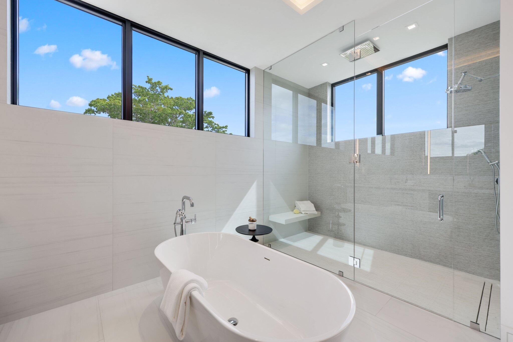 305 Grove Place Delray Beach, FL 33444 - Photo 59 of 88 Primary Bath