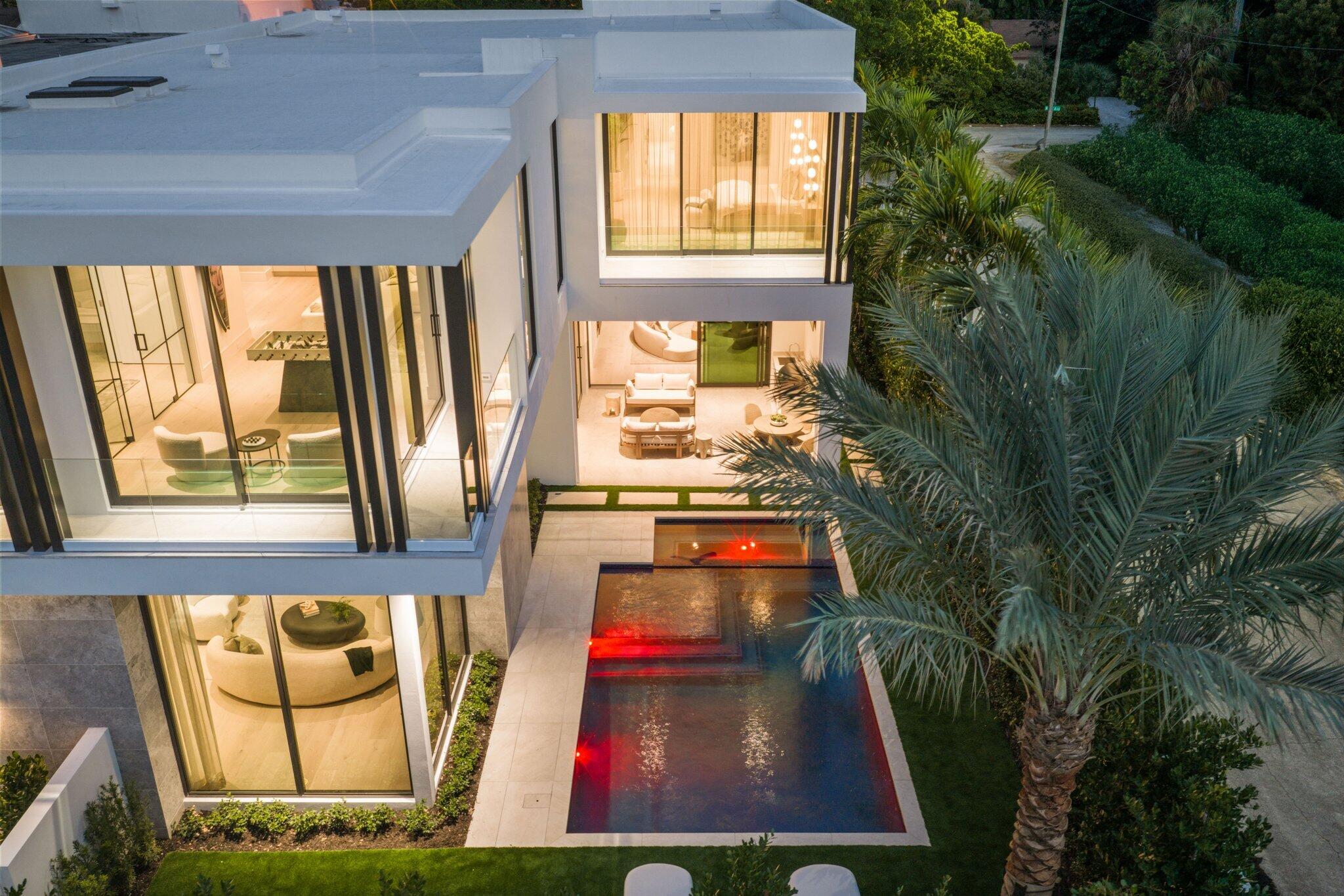 305 Grove Place Delray Beach, FL 33444 - Photo 73 of 88 305 Grove Place - 77.jpg-SMALL