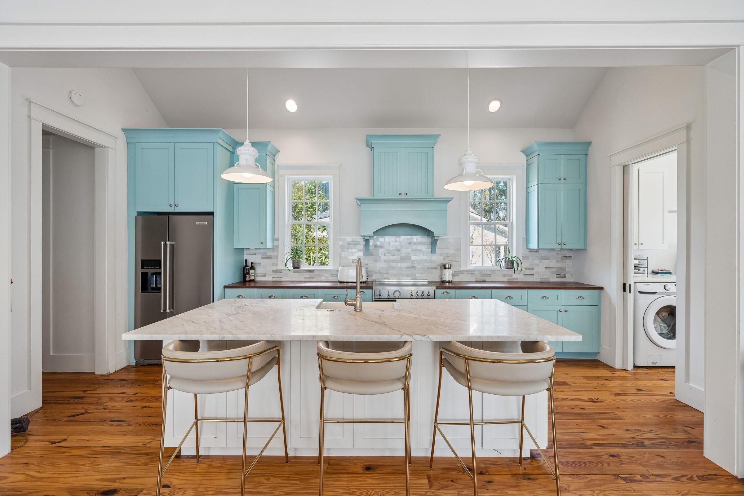 1340 Langford Road Mount Pleasant, SC 29464 - Photo 13 of 43 Kitchen