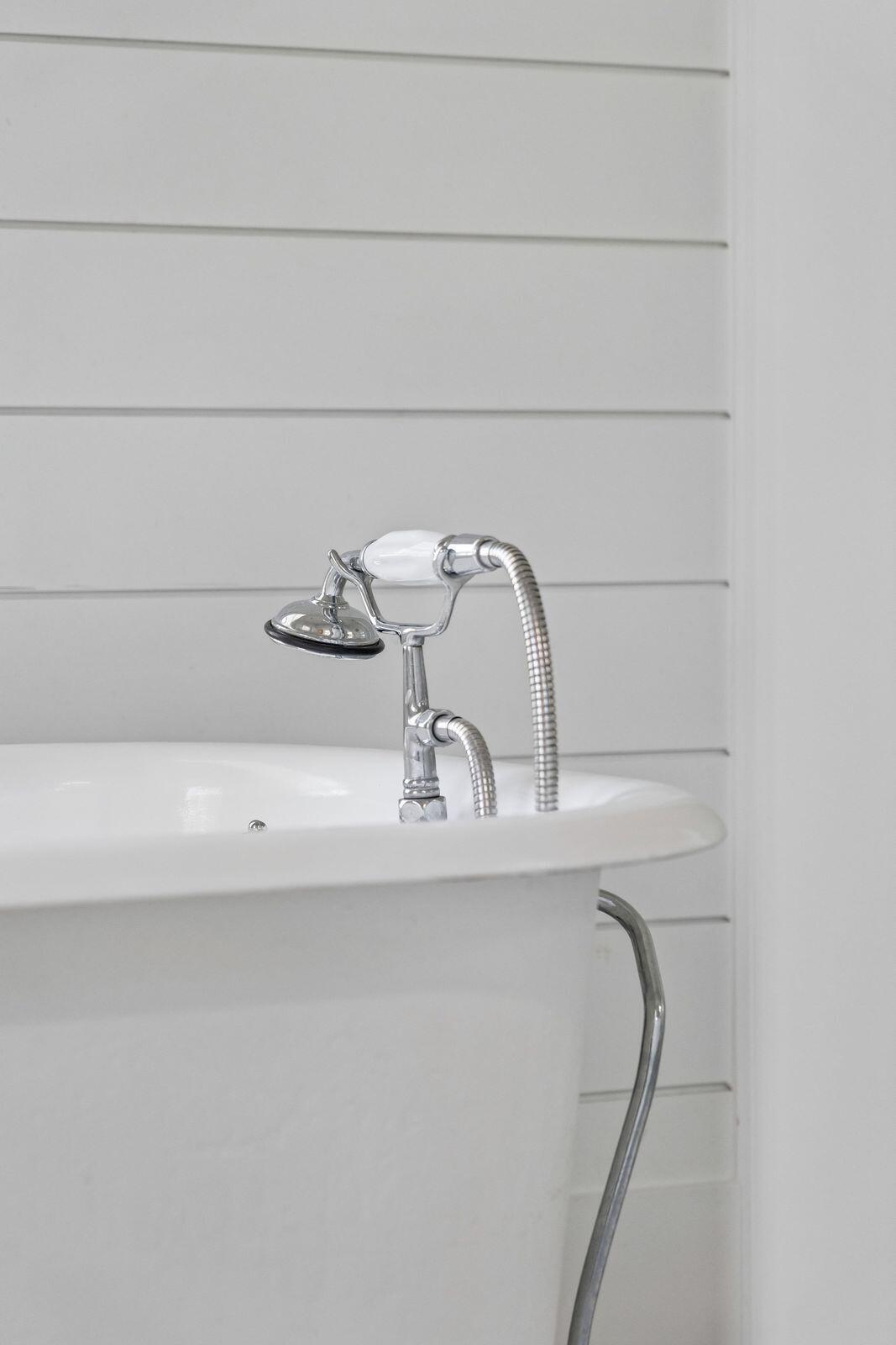 1340 Langford Road Mount Pleasant, SC 29464 - Photo 19 of 43 Primary Bath