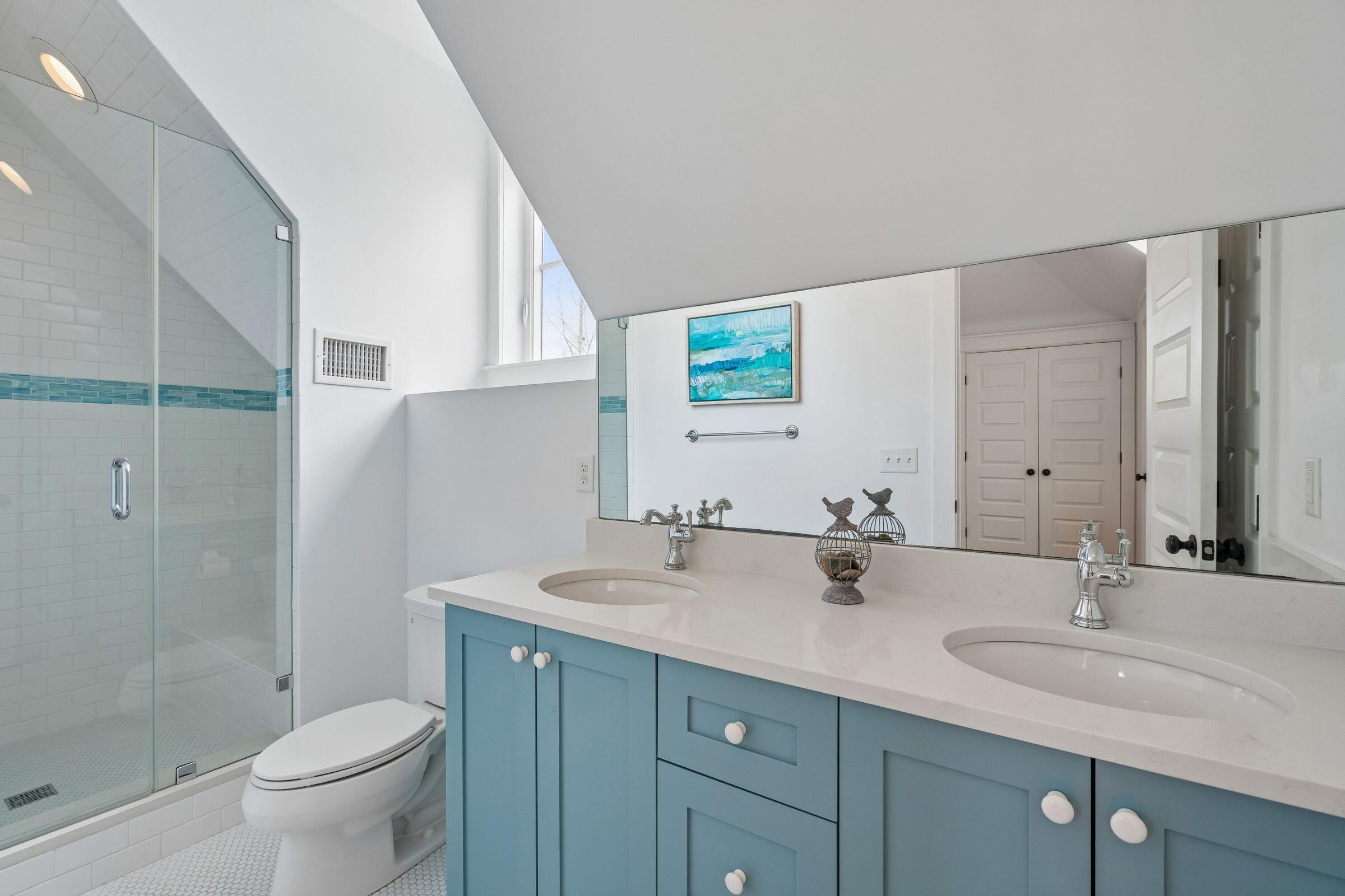 1340 Langford Road Mount Pleasant, SC 29464 - Photo 27 of 43 Bedroom 3 Ensuite Bath