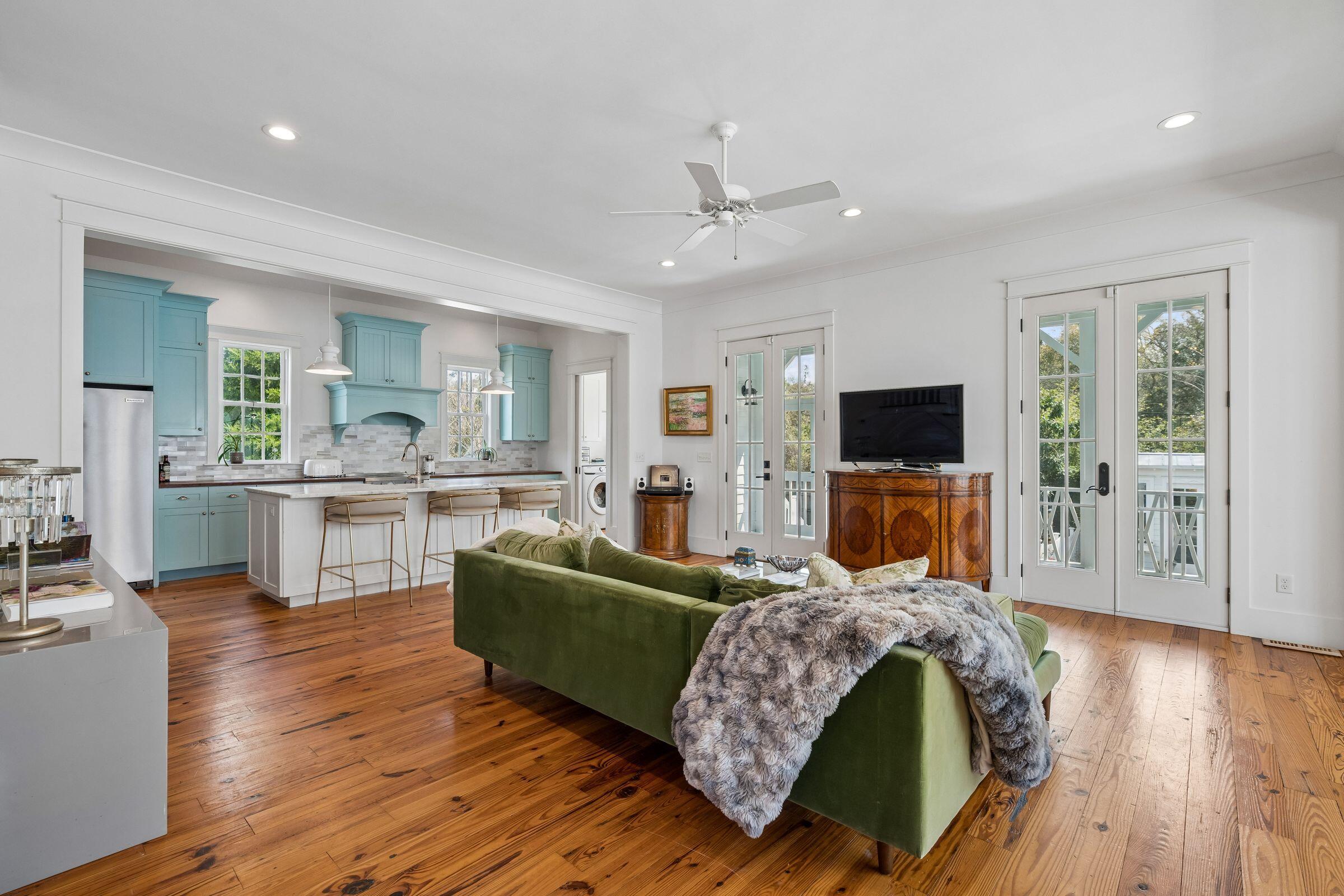 1340 Langford Road Mount Pleasant, SC 29464 - Photo 8 of 43 Great Room