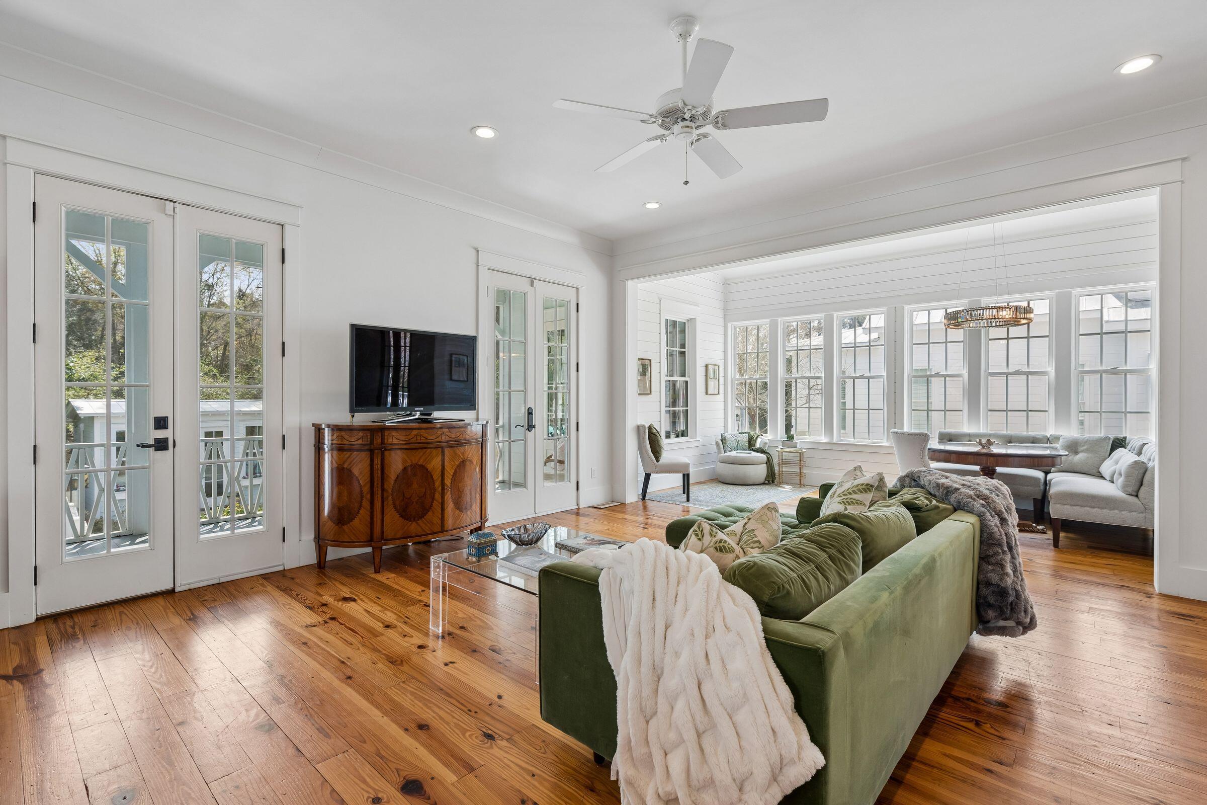 1340 Langford Road Mount Pleasant, SC 29464 - Photo 9 of 43 Great Room
