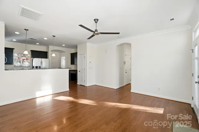 $325,000 | 2905 White Willow Road, Charlotte, NC 28273