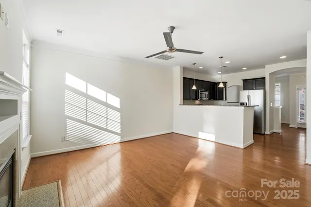 $325,000 | 2905 White Willow Road, Charlotte, NC 28273