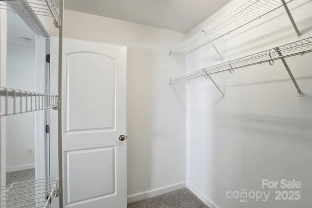 $325,000 | 2905 White Willow Road, Charlotte, NC 28273