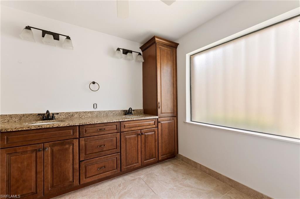 441 Countryside Drive Naples, FL 34104 - Photo 14 of 30