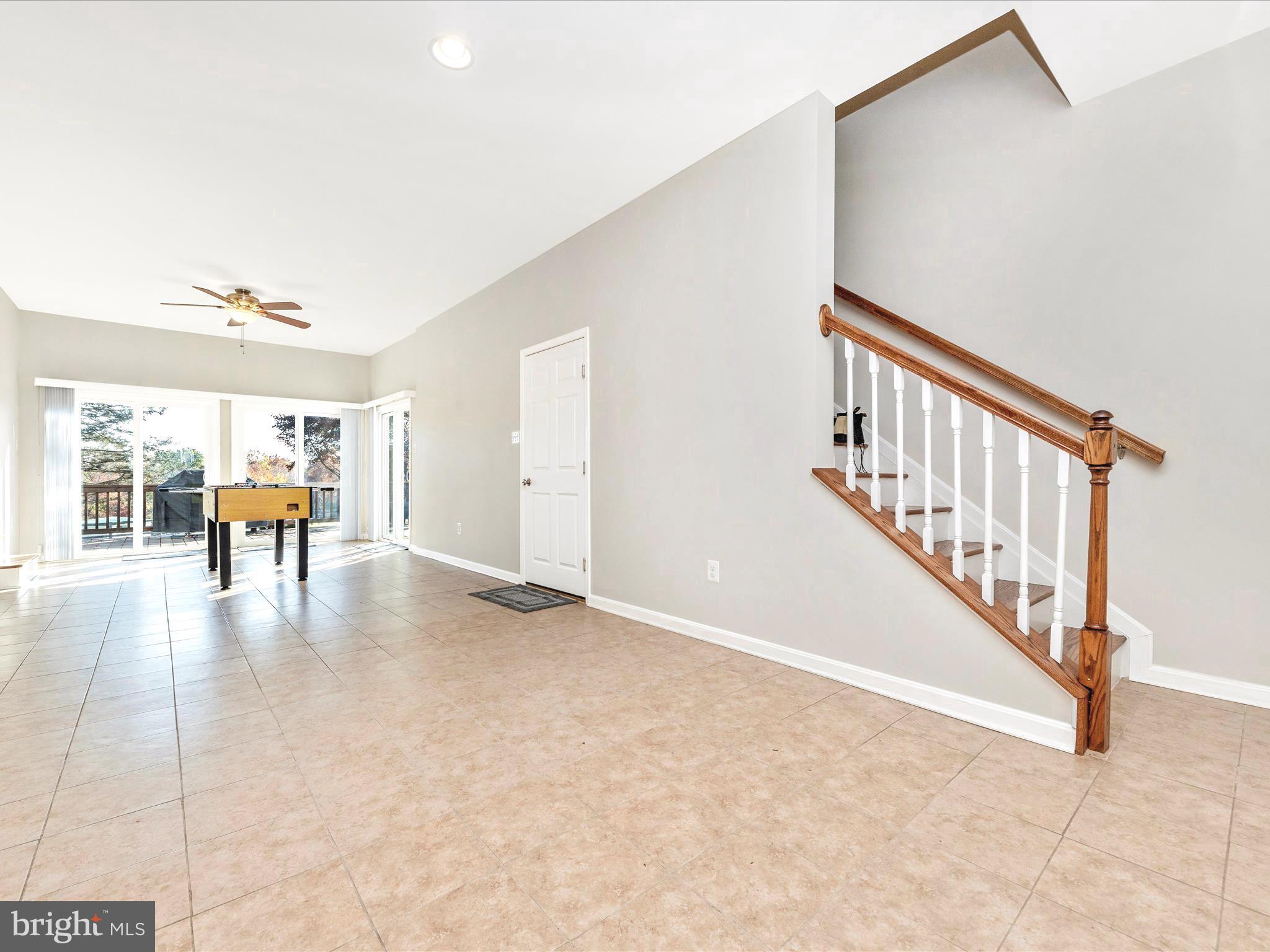 15121 Sugarland Road Poolesville, MD 20837 - Photo 11 of 61 Sun Room