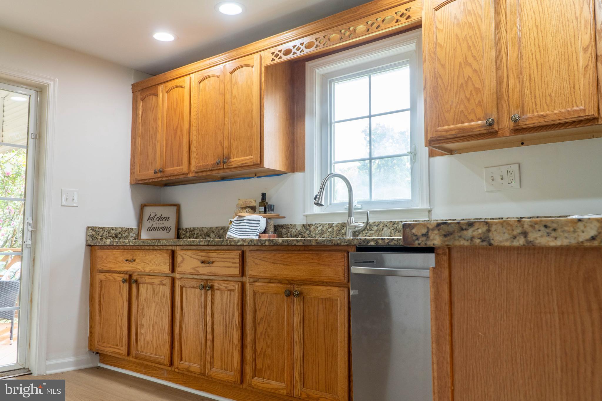 7406 Locust Drive Hanover, MD 21076 - Photo 21 of 32