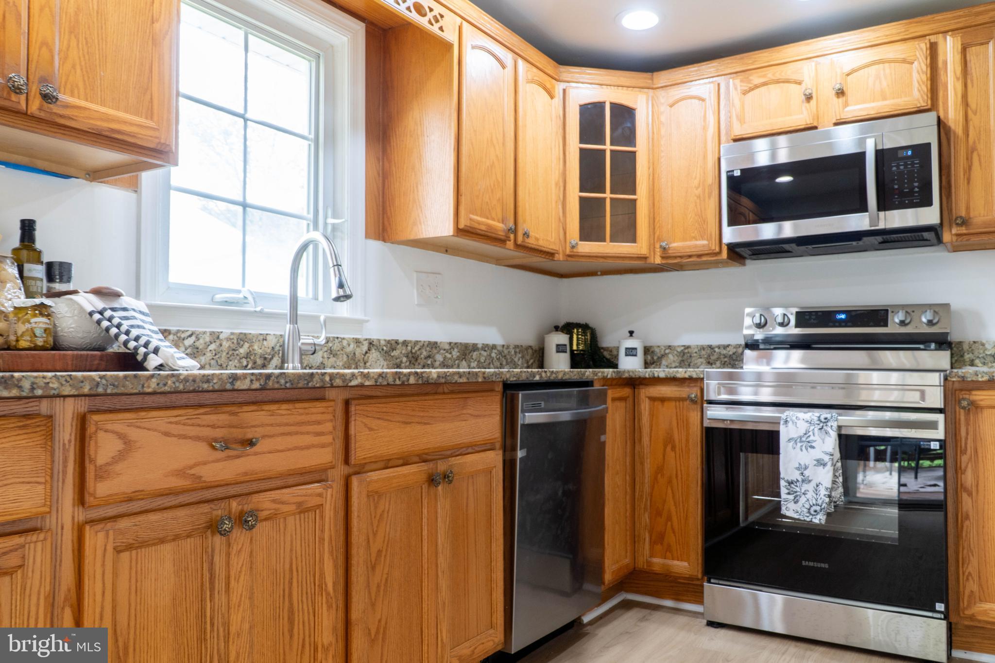 7406 Locust Drive Hanover, MD 21076 - Photo 22 of 32