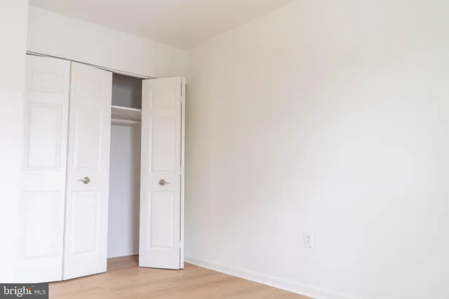 $499,900 | 7406 Locust Drive, Hanover, MD 21076