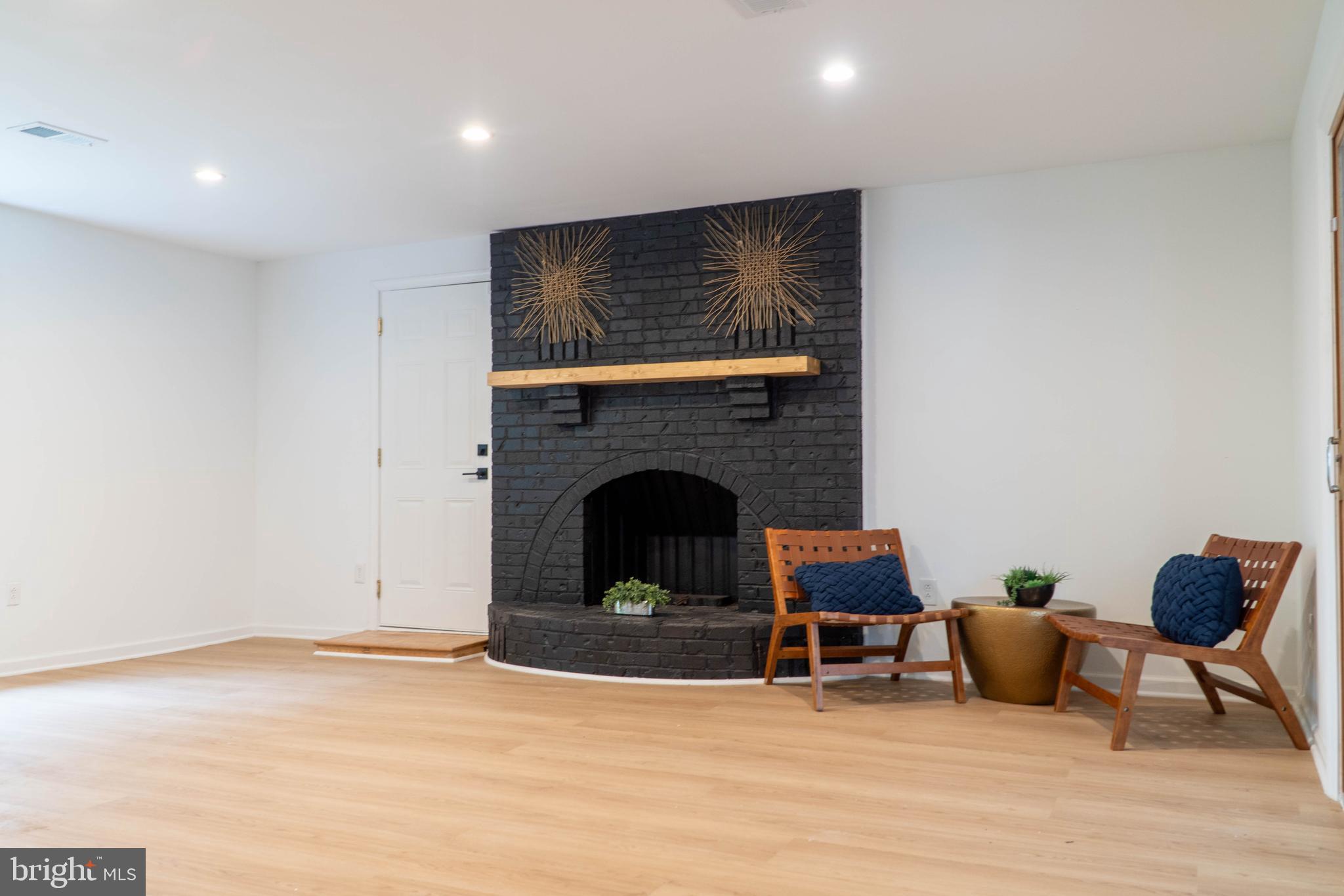 7406 Locust Drive Hanover, MD 21076 - Photo 10 of 32