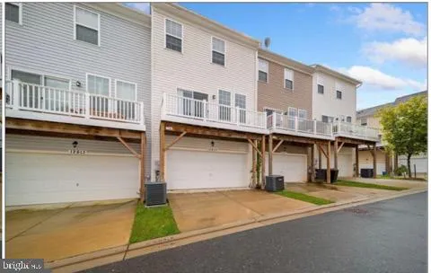 a view of a house with a big yard