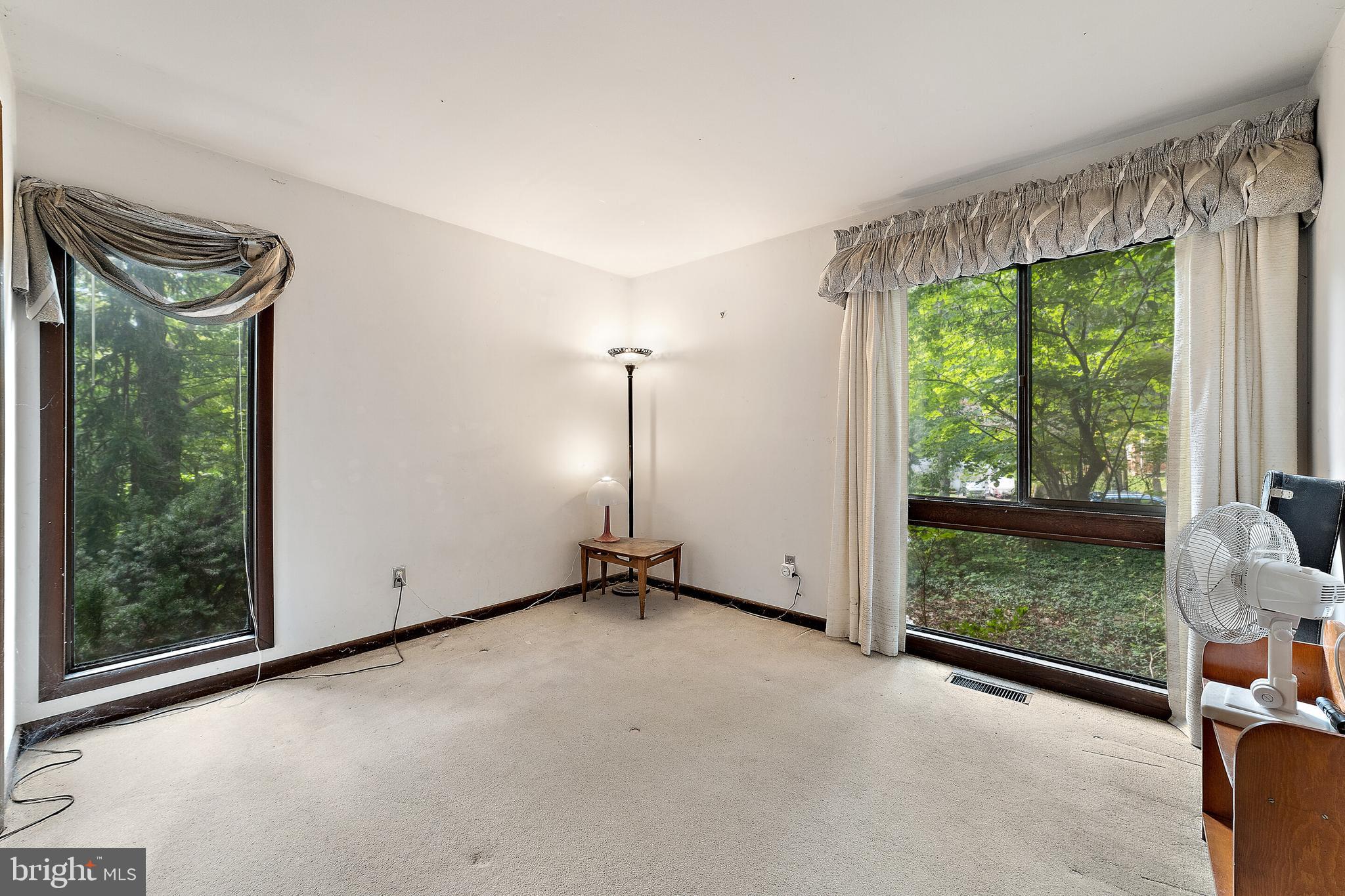 7295 Forrest Road Warrenton, VA 20187 - Photo 5 of 17 Gallery Image 5