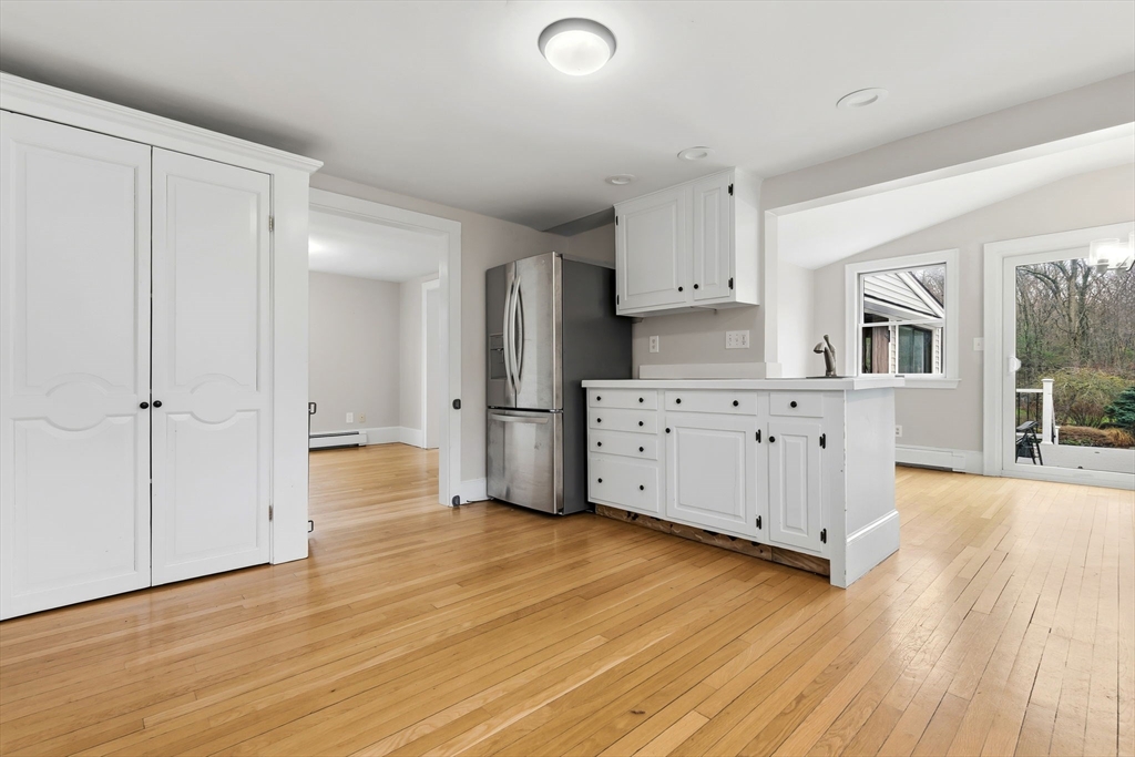 54 Rabbit Road Salisbury, MA 01952 - Photo 12 of 42