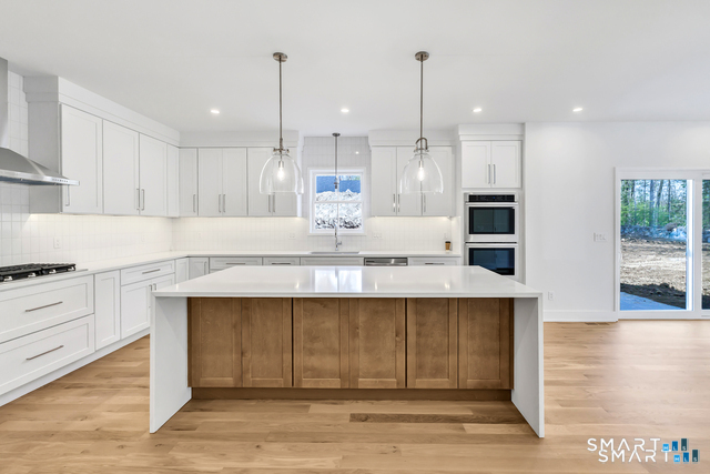 355 Spring Hill Road Monroe, CT 06468 - Photo 7 of 25
