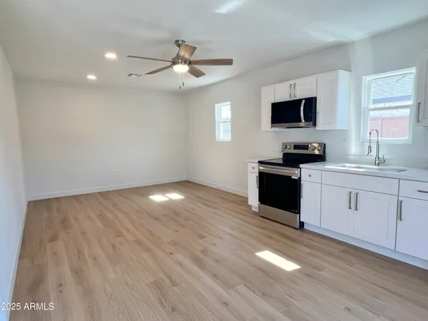 $900,000 | 1514 West Lynwood Street, Phoenix, AZ 85007