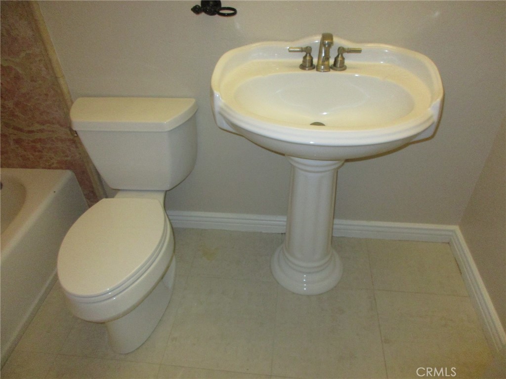 902 Basilone Drive Riverside, CA 92506 - Photo 24 of 36 Gallery Image 24