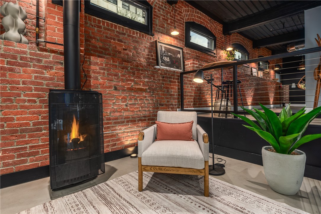 116 Chestnut Street, Unit D1 Providence, RI 02903 - Photo 11 of 50