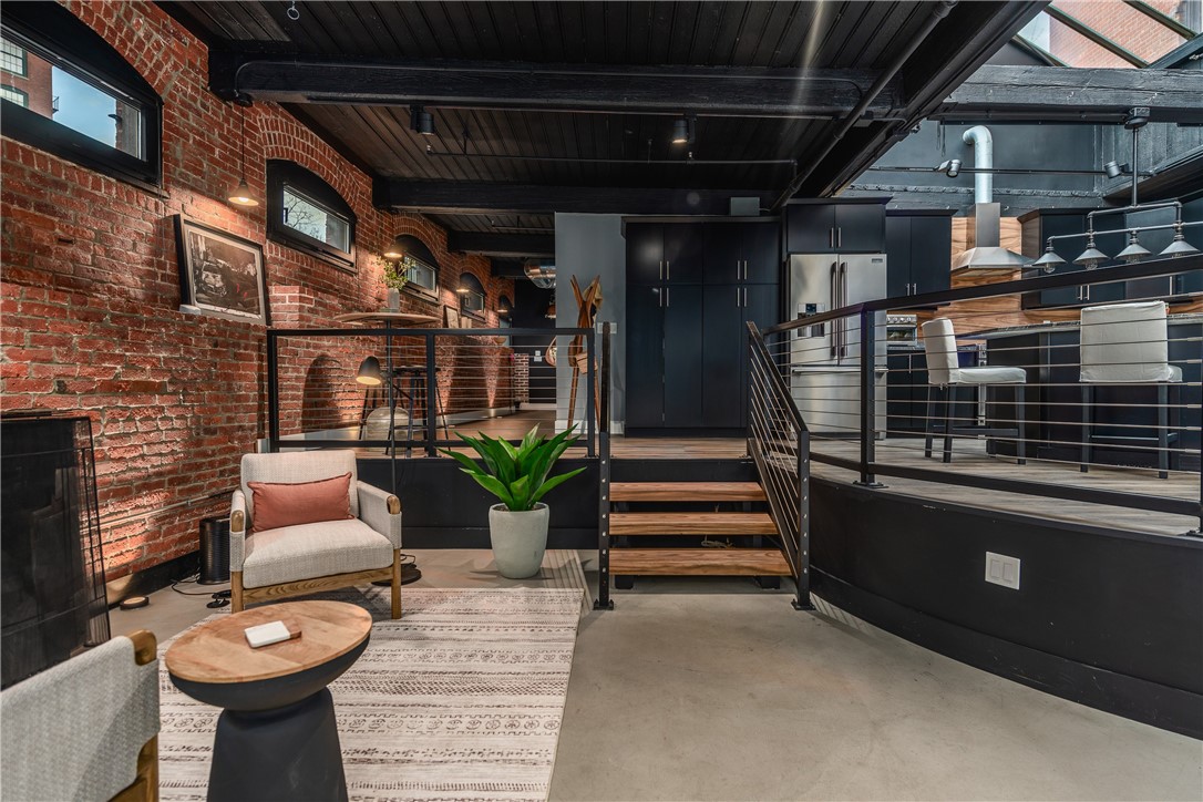 116 Chestnut Street, Unit D1 Providence, RI 02903 - Photo 12 of 50