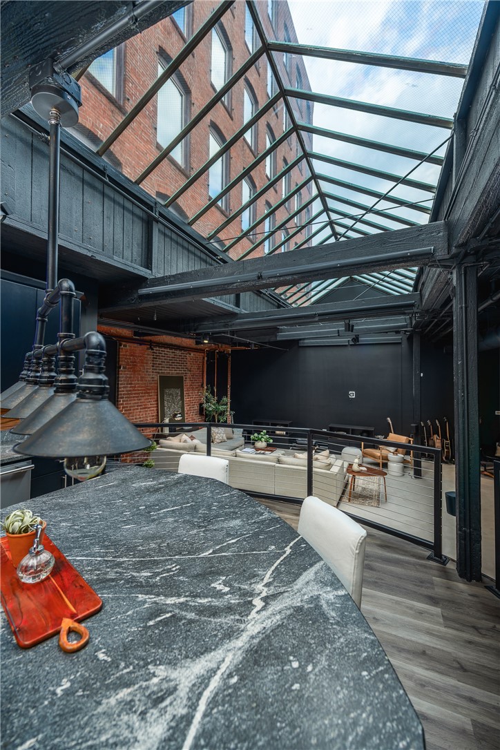 116 Chestnut Street, Unit D1 Providence, RI 02903 - Photo 20 of 50