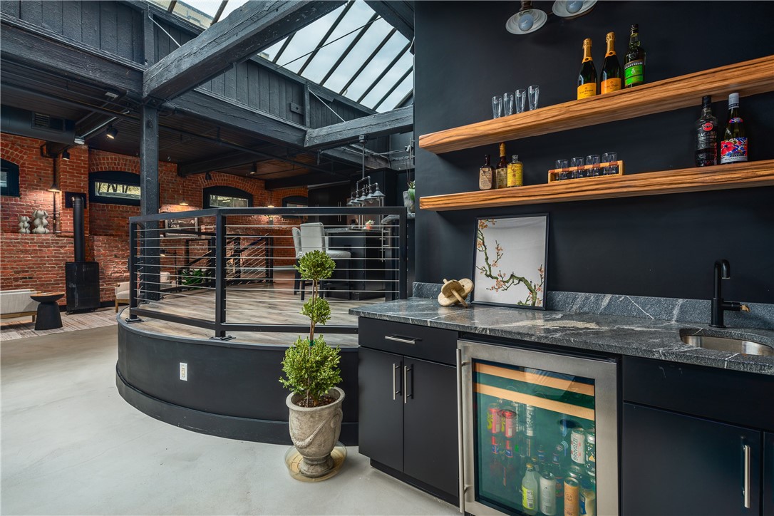 116 Chestnut Street, Unit D1 Providence, RI 02903 - Photo 7 of 50