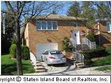 46 Beverly Road Staten Island, NY 10305 - Photo 1 of 6 Primary Photo