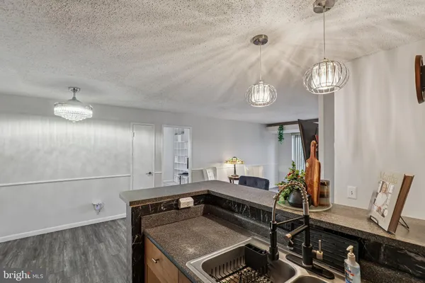 $2,600 | 60 South Van Dorn Street, Unit 511, Alexandria, VA 22304