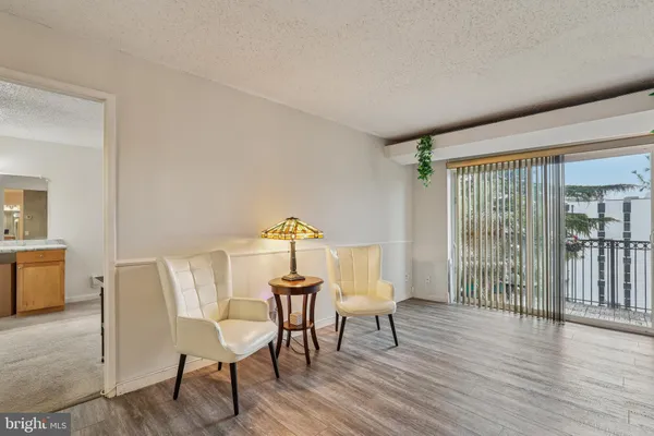 $2,600 | 60 South Van Dorn Street, Unit 511, Alexandria, VA 22304