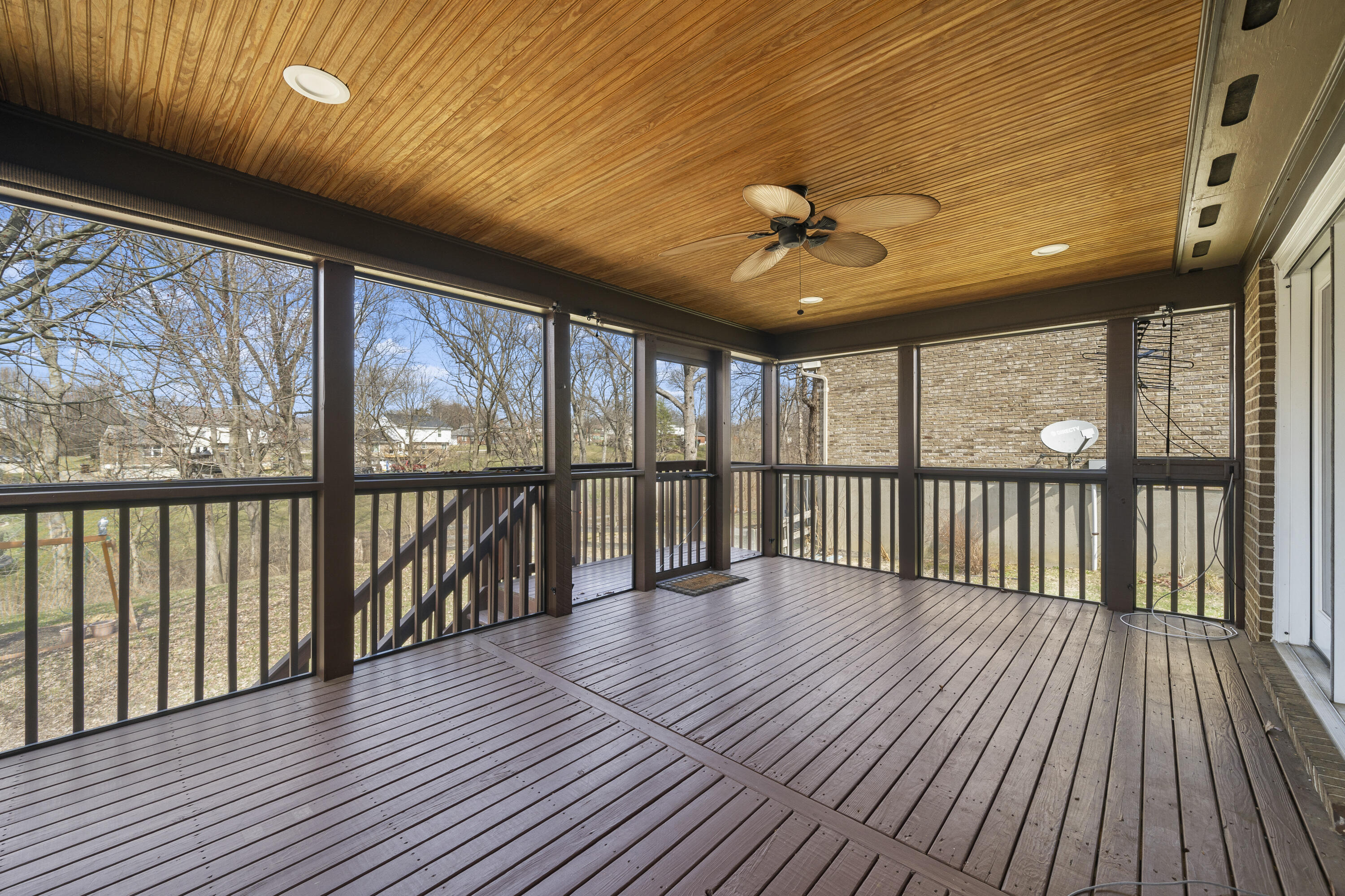 1418 Cayton Road Florence, KY 41042 - Photo 15 of 39 Gallery Image 15