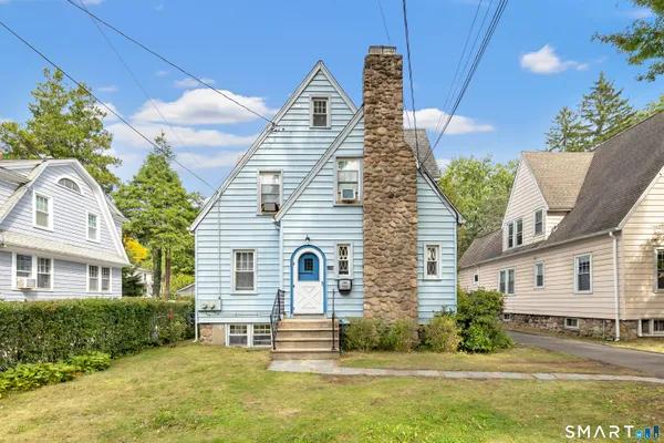 $975,000 | 109 Oaklawn Avenue, Stamford, CT 06905