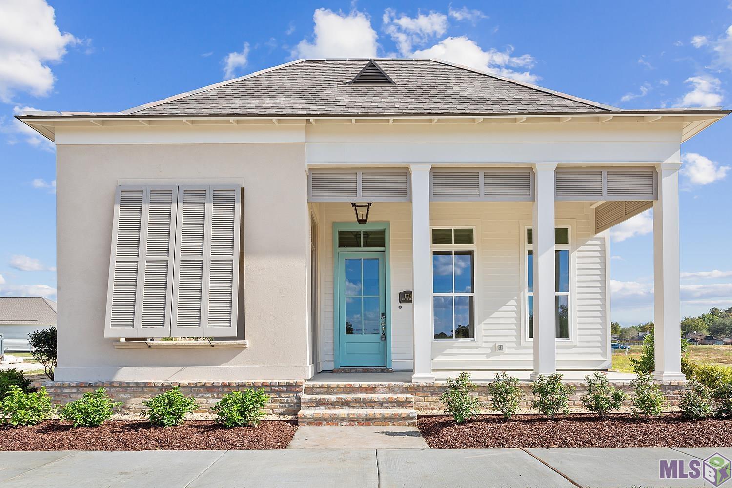 1721 Rouzan Avenue Baton Rouge, LA 70808 - Photo 2 of 21