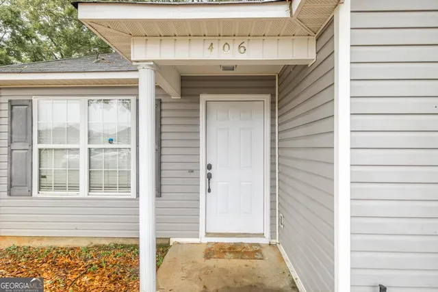 a view of front door of house