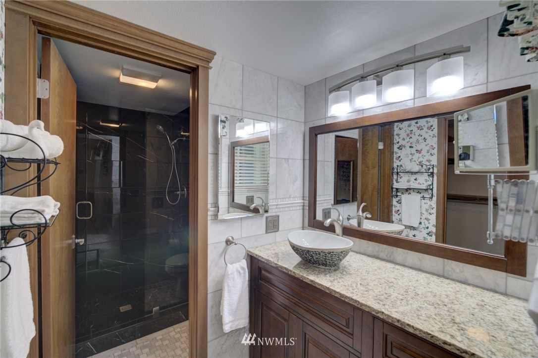 183 Vashon Place Northeast Renton, WA 98059 - Photo 25 of 40