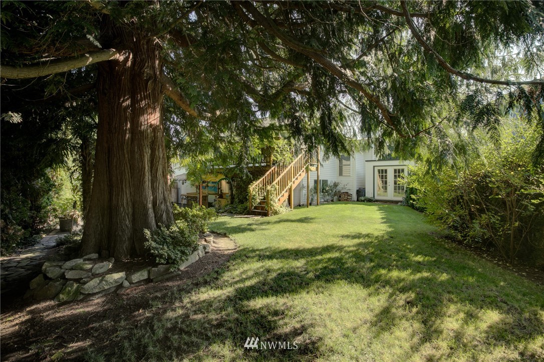 183 Vashon Place Northeast Renton, WA 98059 - Photo 37 of 40
