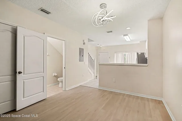 $2,000 | 1352 Hampton Park Lane, Melbourne, FL 32940