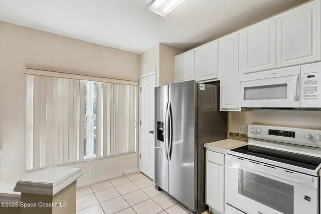 $2,000 | 1352 Hampton Park Lane, Melbourne, FL 32940