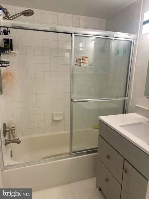 5802 Torington Drive, Unit 825 Springfield, VA 22152 - Photo 8 of 16 bath