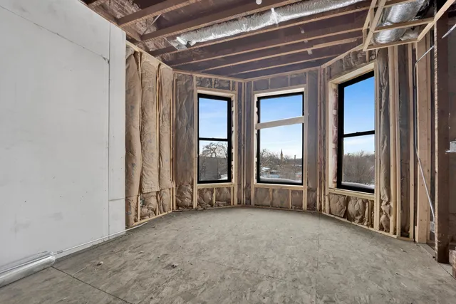 $499,000 | 5813 South Wabash Avenue, Chicago, IL 60637