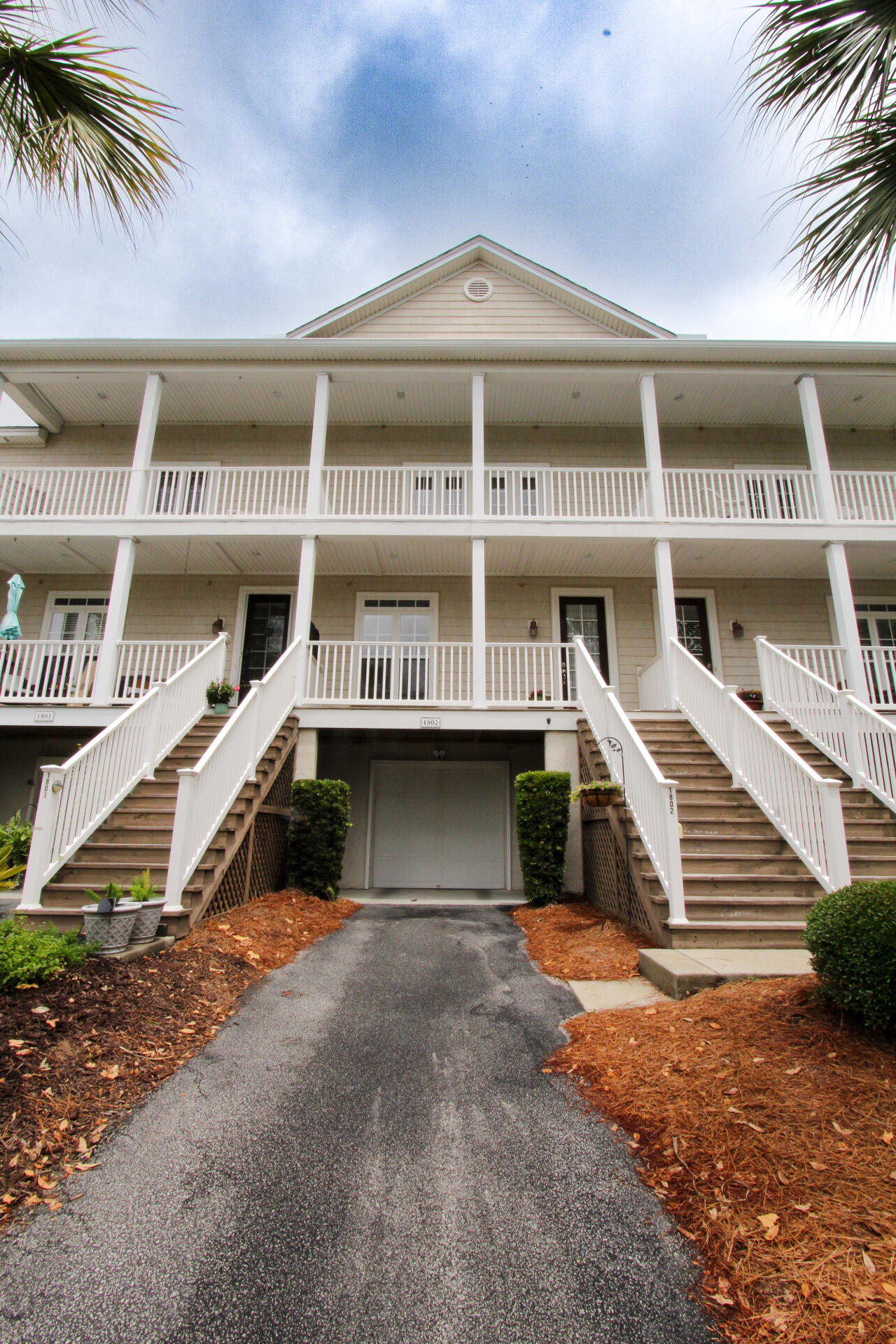1802 Hopeman Lane Mount Pleasant, SC 29466 - Photo 1 of 35